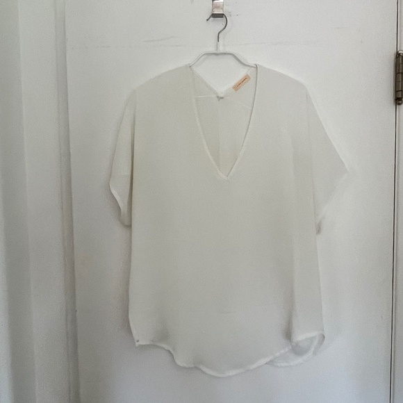 Short sleeve blouse - Picture 1 of 3